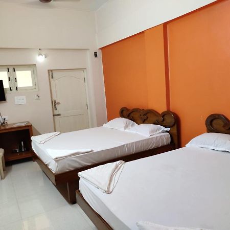 Sibi Lodge Kojambuttúr Kültér fotó