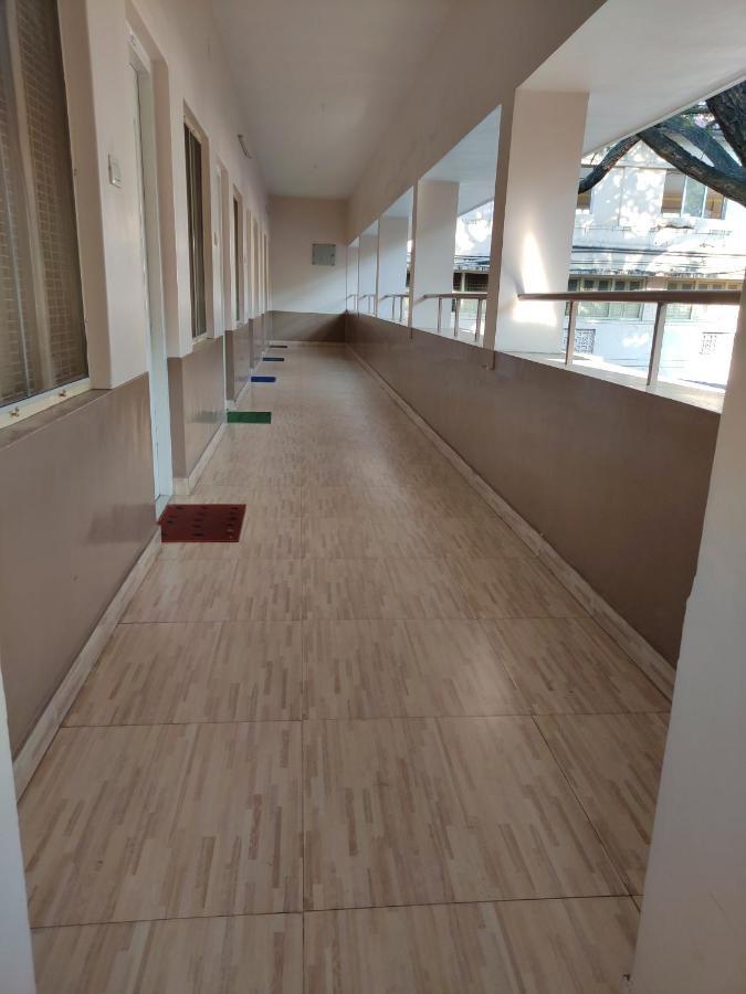 Sibi Lodge Kojambuttúr Kültér fotó