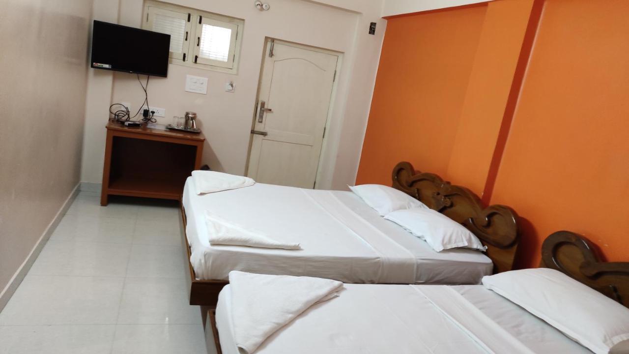 Sibi Lodge Kojambuttúr Kültér fotó