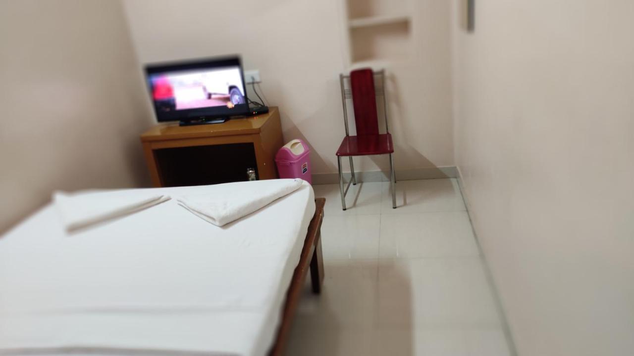 Sibi Lodge Kojambuttúr Kültér fotó