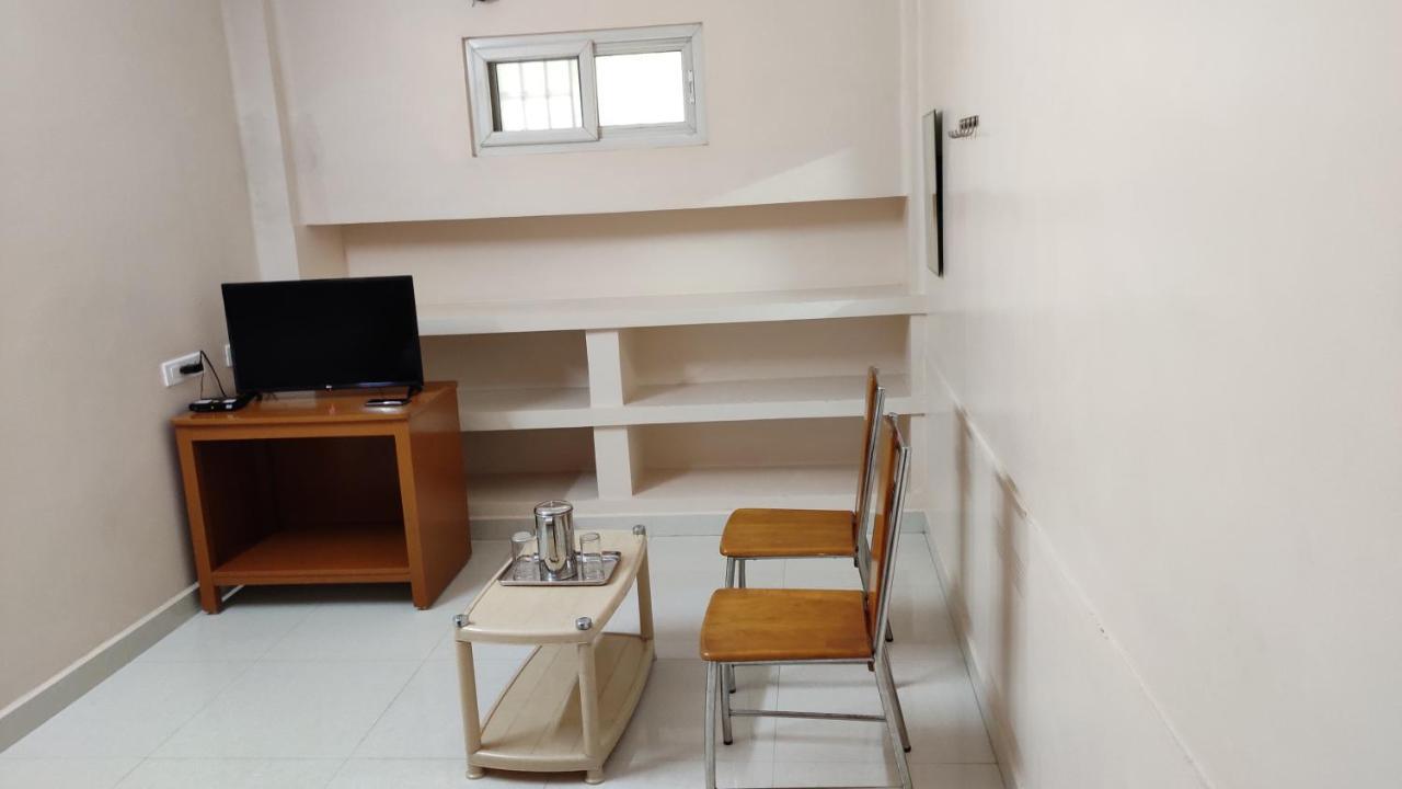 Sibi Lodge Kojambuttúr Kültér fotó