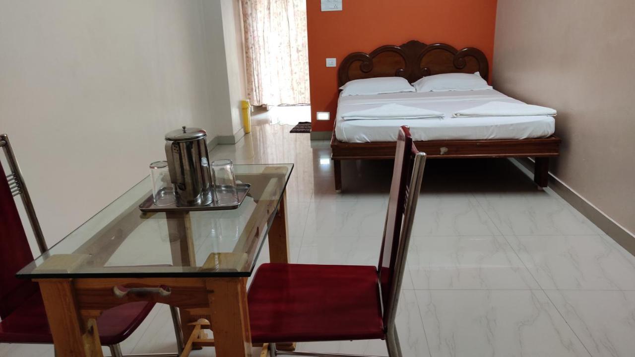 Sibi Lodge Kojambuttúr Kültér fotó