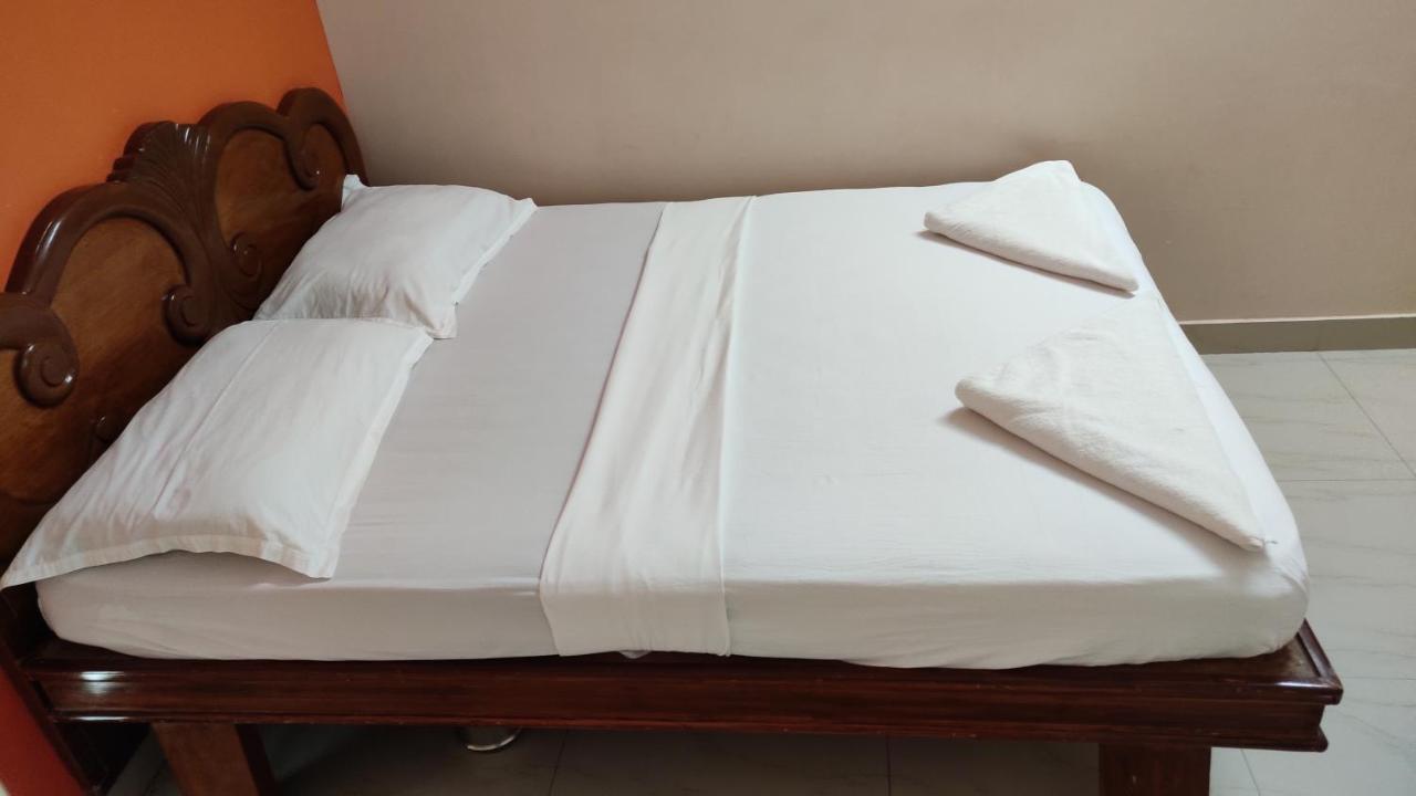 Sibi Lodge Kojambuttúr Kültér fotó
