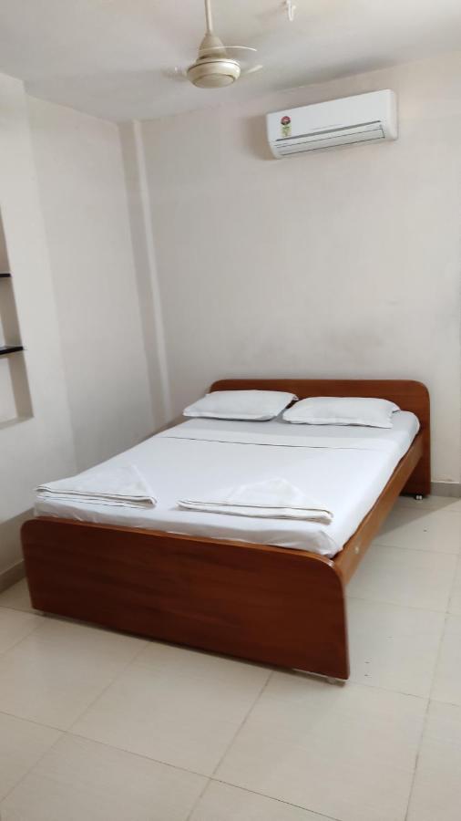 Sibi Lodge Kojambuttúr Kültér fotó